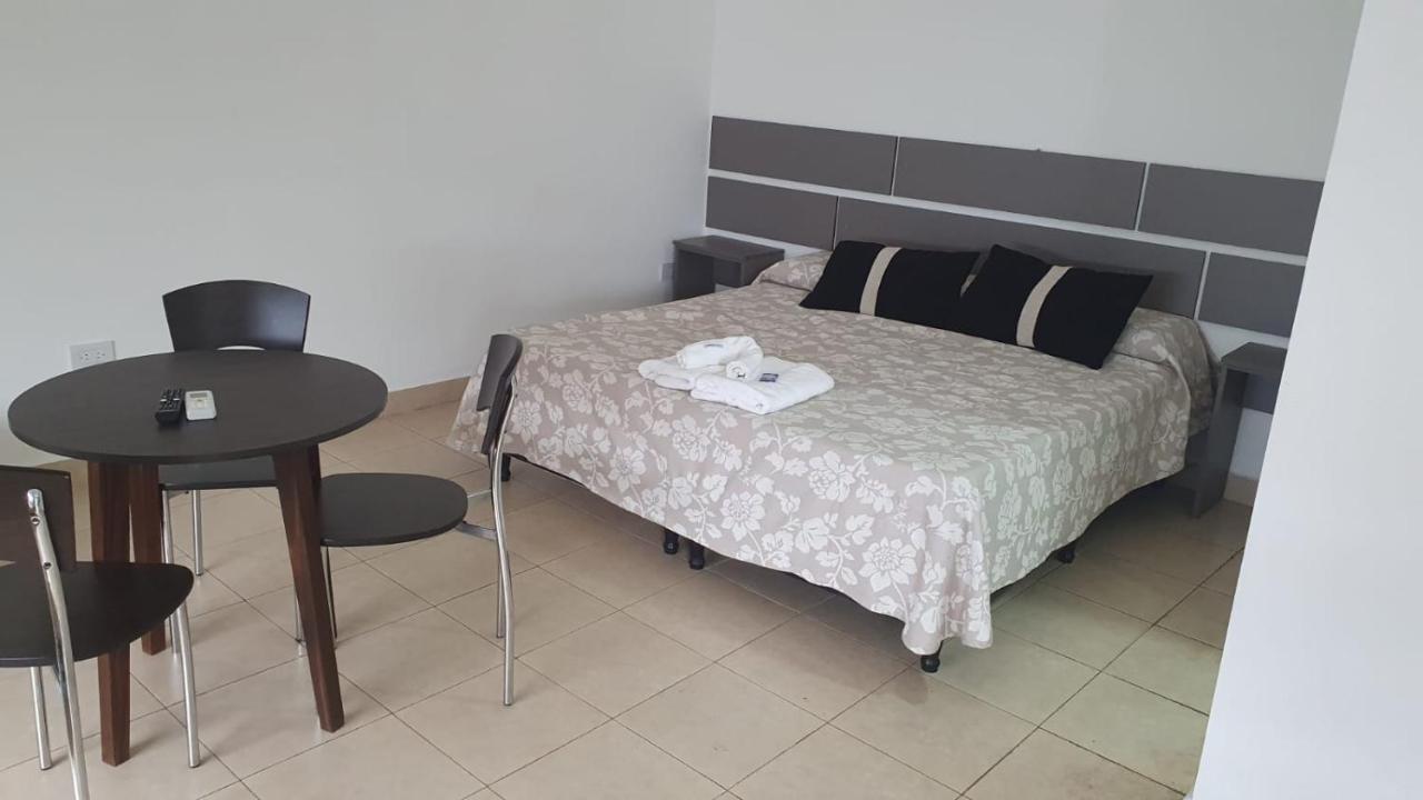 Urquiza Apartment ซัลตา ภายนอก รูปภาพ