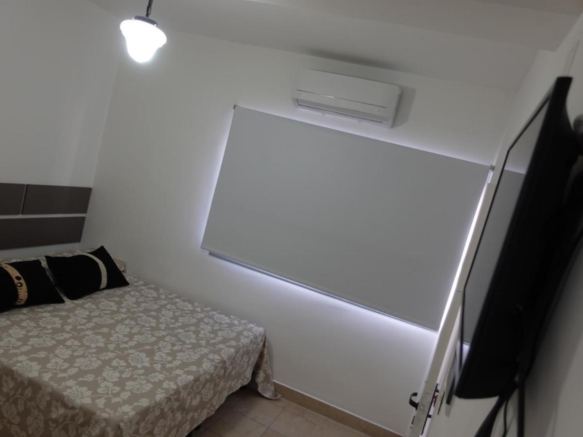 Urquiza Apartment ซัลตา ภายนอก รูปภาพ